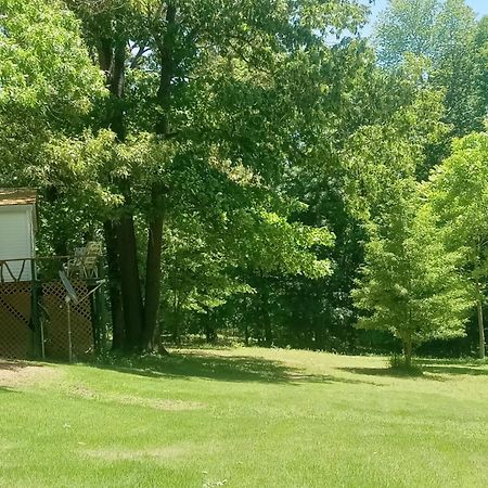 Grays Fishing And Hunting Rental Aurora Exterior photo